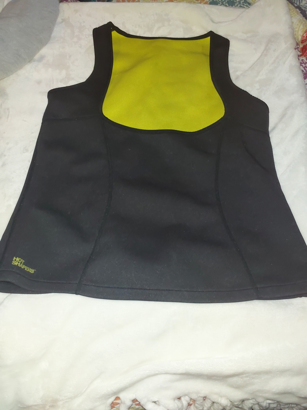 Hot Shapers Women’s Black Cami Hot XL Top with Yellow Contrast Panel